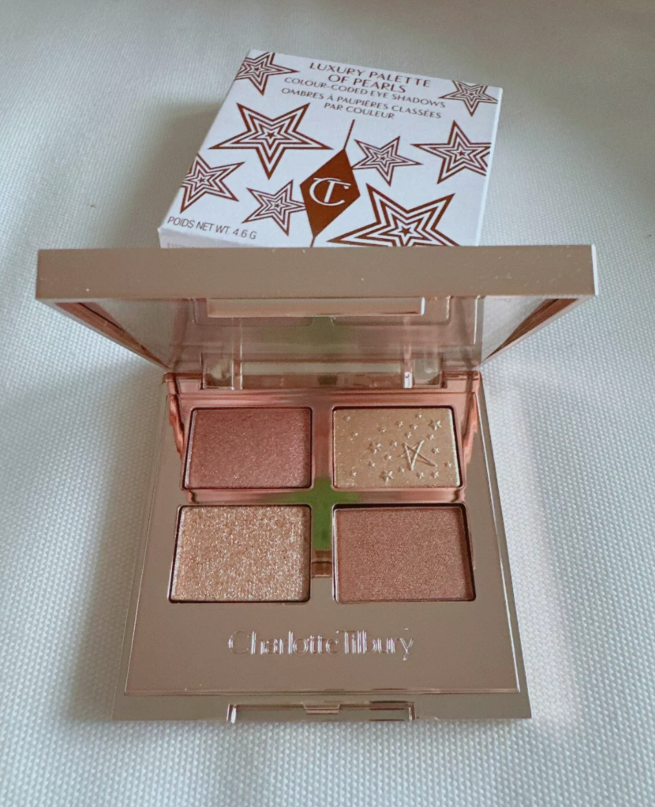 CT Luxury Palette Of Pearls Eye Shadows Colour Coded - Celestial Pearl